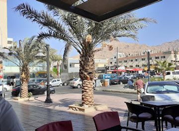 jordan/aqaba-coast/restaurant/khubza-seneya