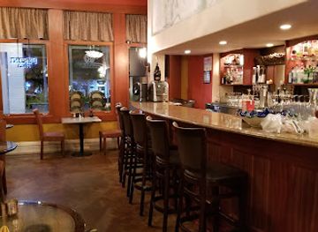 oregon/hood-river/restaurant/romuls