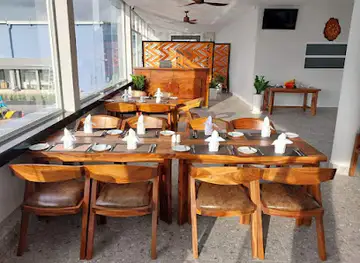 The Food Restaurant