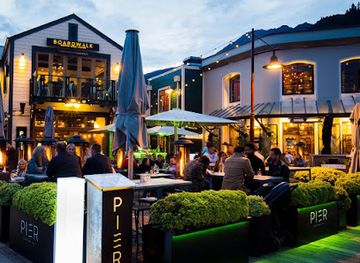 new-zealand/queenstown/restaurant/boardwalk