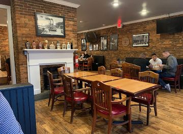 kentucky/outer-bluegrass/restaurant/bourbon-on-main