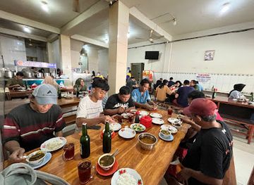 indonesia/sulawesi/restaurant/pallubasa-serigala