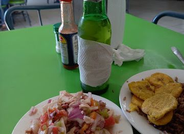 dominican-republic/los-haitises/restaurant/comedor-de-mariscos-el-sobrino