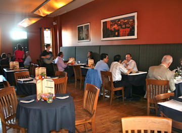 iowa/dubuque/restaurant/l-may-eatery