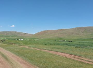 mongolia/uvs-lake-basin/restaurant/the-bull-hot-pot-restaurant