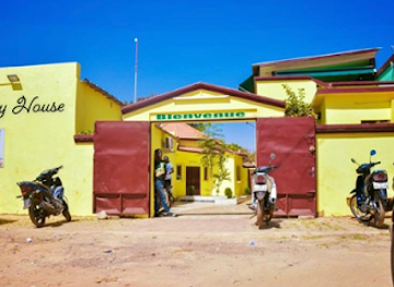 burkina-faso/po/restaurant/happy-house-gastronomie-ivoirienne