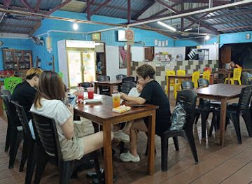 malaysia/tioman-island/restaurant/restoran-paya-cafe-corner