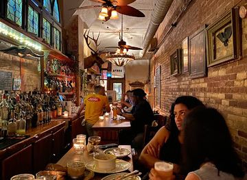 canada/toronto/restaurant/the-hole-in-the-wall-t-o