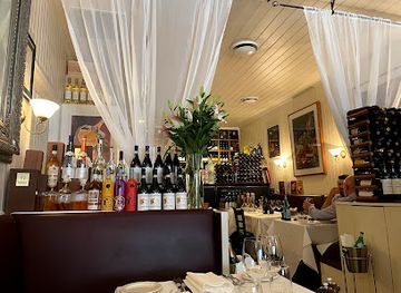 australia/melbourne/restaurant/sud-food-and-wine