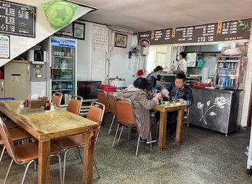 south-korea/chuncheon/restaurant/hyeondae-ddukbaegi