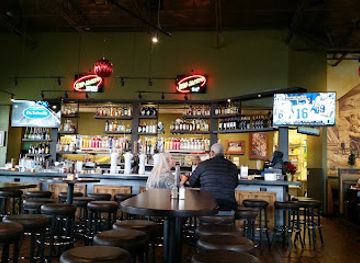 washington/marysville/restaurant/hops-n-drops