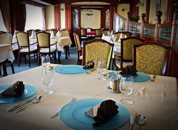 hungary/gyor/restaurant/club-carat-etterem