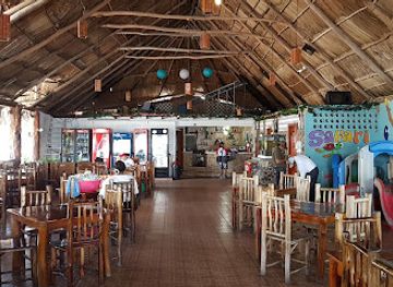 guatemala/livingston/restaurant/restaurante-safari