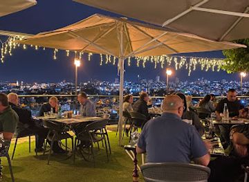 israel/jerusalem/restaurant/city-view