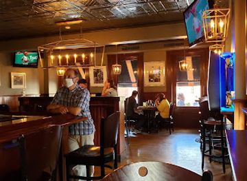 massachusetts/lowell/downtown-lowell/restaurant/cobblestones-of-lowell