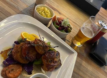 suriname/marienburg/restaurant/brwni