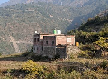 india/the-himalayas/restaurant/himalayan-cafe-family-restaurant