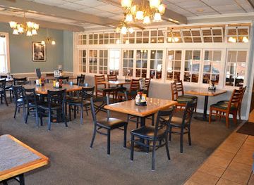 Mark Twain Dinette: Maid-Rite Restaurant and Diner