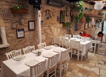 cyprus/machairas-mountains/restaurant/stou-kir-yianni-guest-house-restaurant-wine-cellar