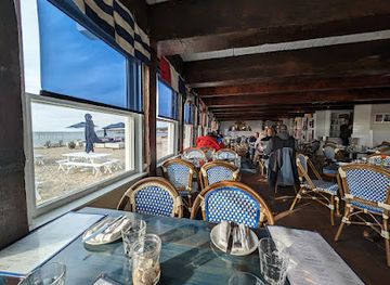 new-york/montauk/restaurant/navy-beach-restaurant-montauk-seafood-restaurant