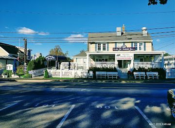 massachusetts/hyannis/restaurant/black-cat-harbor-shack