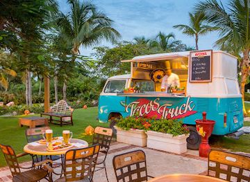 dominican-republic/punta-cana/restaurant/sanctuary-town