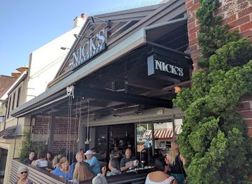 california/laguna-beach/restaurant/nick-s-laguna-beach