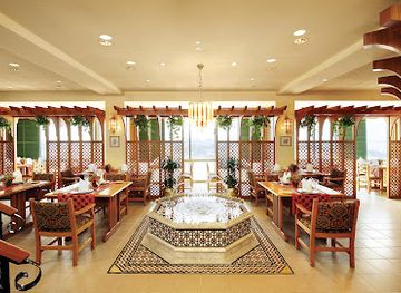 kuwait/jaber-al-ahmad-cultural-centre/restaurant/le-tarbouche-lebanese-restaurant