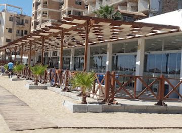 cyprus/famagusta/restaurant/devran-beach-restaurant