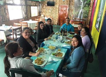 ecuador/otavalo/restaurant/los-danzantesbr