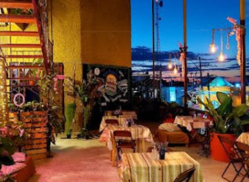 mexico/chiapas/palenque/restaurant/la-papita-vintage-palenque