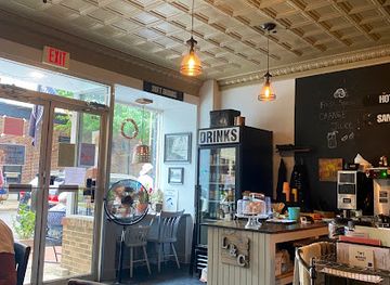 new-jersey/lambertville/restaurant/liv-charlie-s-real-food
