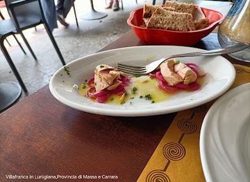 italy/lunigiana/restaurant/la-locanda-del-grillo