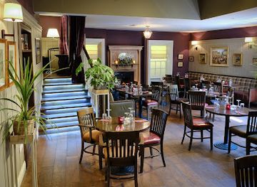 ireland/county-wicklow/restaurant/the-bellevue-restaurant-the-horse-and-hound-delgany