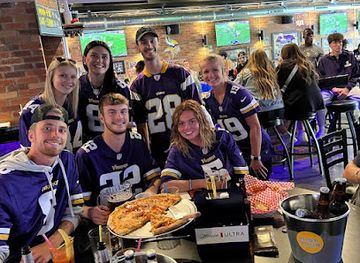 minnesota/winona/restaurant/zaza-s-pub-pizzeria