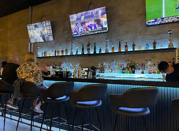 massachusetts/quincy/restaurant/cloud-asian-fusion-bar