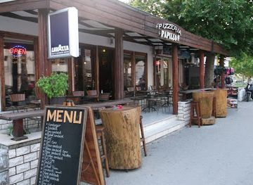 montenegro/ulcinj/restaurant/papillon