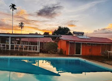 papua-new-guinea/kavieng/restaurant/harbourside-hotel-limited