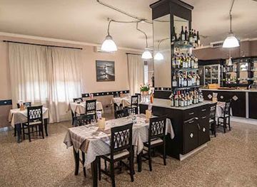italy/roero/restaurant/trattoria-tre-rii