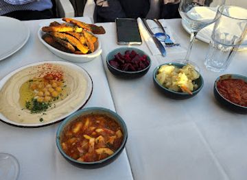 israel/tel-aviv/restaurant/white-pergola