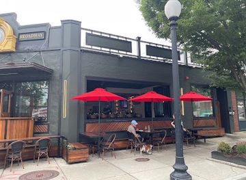 rhode-island/providence/restaurant/the-patio-on-broadway-providence