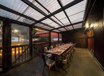 new-zealand/whanganui/restaurant/speedway-garage-the-cobb-whanganui