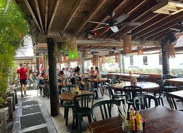 florida/key-west/restaurant/two-friends-patio-restaurant