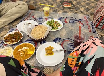 oman/ash-sharqiyah-south-governorate/restaurant/raydan-restaurant