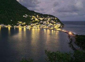 dominica/middleham-falls/restaurant/chez-wen-cuisine