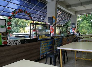 indonesia/makassar/restaurant/phinisi-food-court-unm