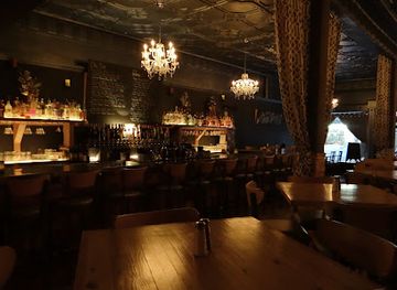 wisconsin/kettle-moraine-state-forest/restaurant/the-norbert