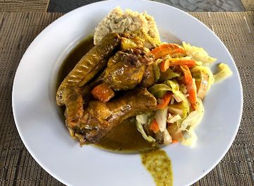 saint-kitts-and-nevis/charlestown/restaurant/old-house-cafe-chicken