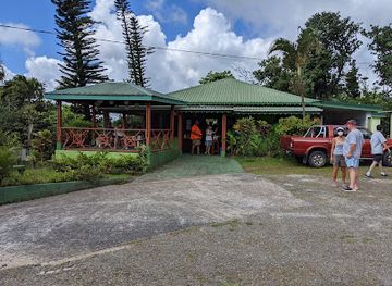 dominica/saint-david/restaurant/zeb-zepis-bistro