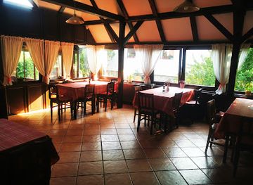 hungary/mecsek-mountains/restaurant/muskatli-vendeglo